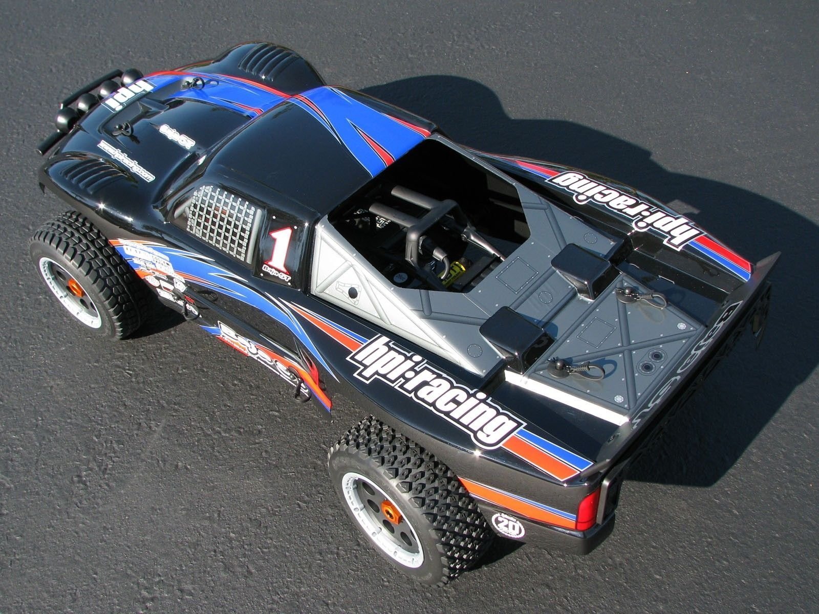 Купить HPI BAJA 5T (кузов черный) RTR 1:5 2.4Ghz Купить с доставкой